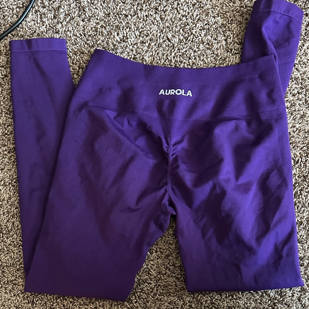 Aurola Purple Leggings